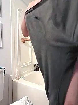 Snapshot of MaddyC6992 chatting on 02-18-25, 05:09 MaddyC6992 online show from 02-18-25, 05:09