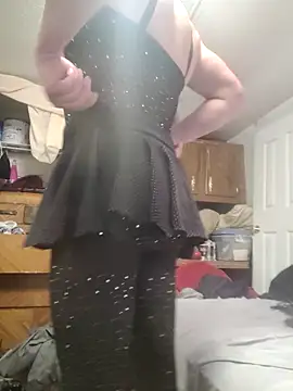 MaddyC6992 online show from 12-22-25, 07:58