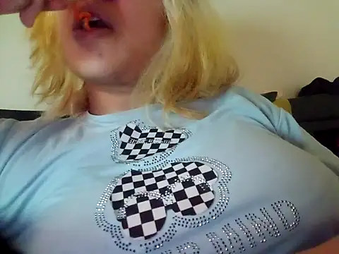 Snapshot of Nainagupta7890 chatting on 11-02-25, 02:00 Nainagupta7890 online show from 11-02-25, 02:00