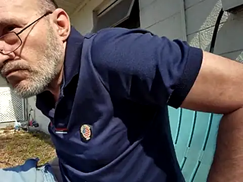 Snapshot of snickers1 chatting on 02-03-26, 06:02 snickers1 online show from 02-03-26, 06:02