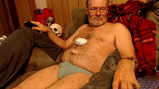 Snapshot of snickers1 chatting on 11-07-25, 07:57 snickers1 online show from 11-07-25, 07:57