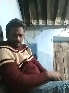 rohanhotguy online show from 12-15-25, 04:24