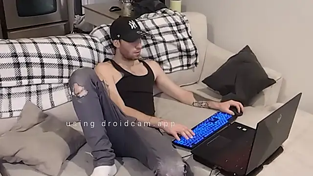 jijicool1 online show from 12-05-25, 05:39