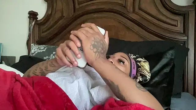 Creamesensation online show from 02-13-26, 04:51