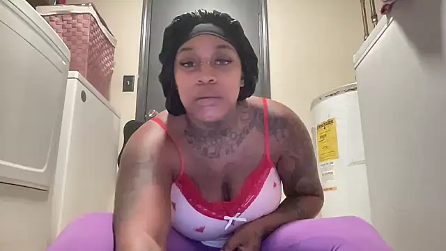 Creamesensation online show from 10-27-25, 12:28