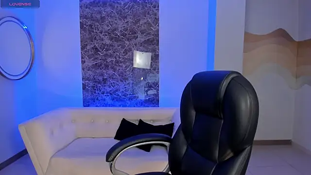 MorganHicks online show from 06-12-26, 10:46
