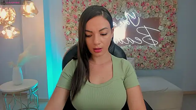 MorganHicks online show from 02-11-26, 07:25