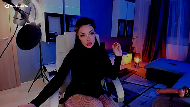 Snapshot of Miss_kay1111 chatting on 12-04-24, 07:39 Miss kay1111 online show from 12-04-24, 07:39