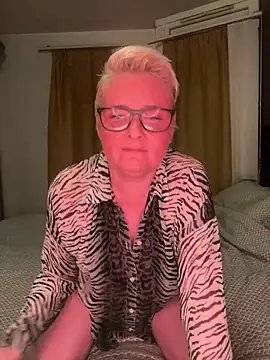 Gizzithehotone online show from 04-02-26, 09:43