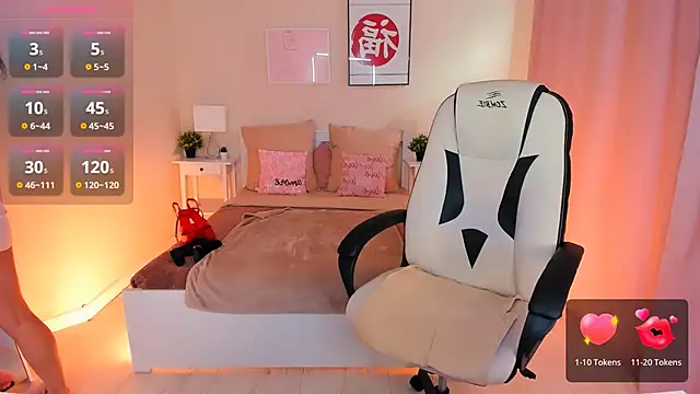 HelenaRegal online show from 10-19-25, 09:12