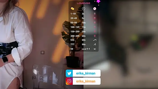 Snapshot of Erika_Kirman chatting on 03-27-26, 10:27 Erika Kirman online show from 03-27-26, 10:27