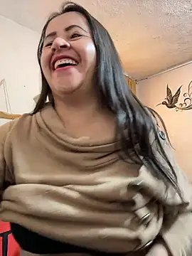 latinfemale online show from 06-03-26, 08:24
