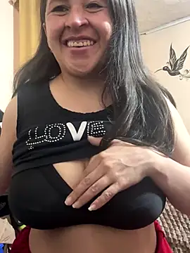 latinfemale online show from 10-26-25, 12:00