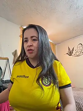 latinfemale online show from 06-30-26, 08:20