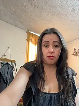 latinfemale online show from 07-21-26, 08:54