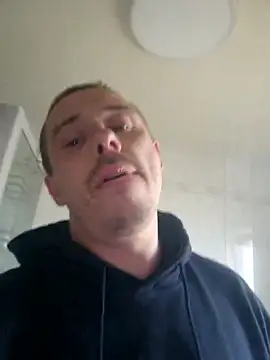 Pavelbure77 online show from 03-28-26, 03:57