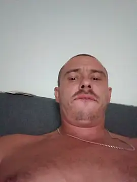 Pavelbure77 online show from 06-18-26, 10:15