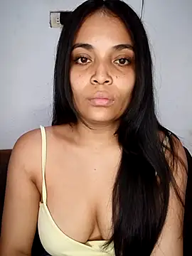  Estrellita  online show from 12-17-25, 06:13