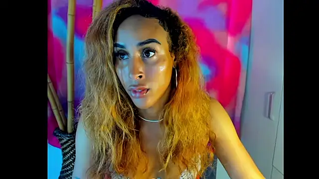 CarameloCeron online show from 11-18-25, 02:20