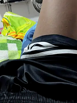 El tulp3nn online show from 10-15-25, 01:04