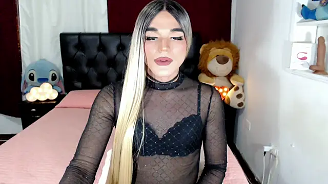 Snapshot of Morgan_rox23 chatting on 12-06-24, 11:30 Morgan rox23 online show from 12-06-24, 11:30