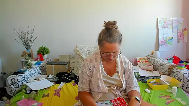 IamYourNarcotic online show from 09-25-25, 12:11