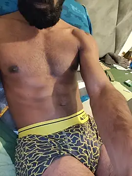 FullnighterBBC NL online show from 02-12-26, 08:30