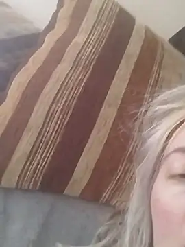 Snapshot of Mllesha74000 chatting on 03-07-25, 02:56 Mllesha74000 online show from 03-07-25, 02:56