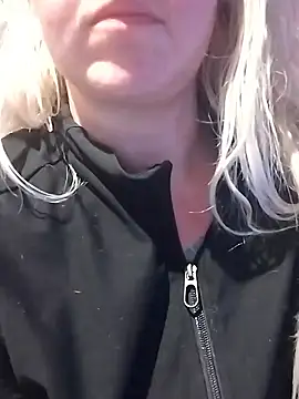 Mllesha74000 online show from 01-14-26, 07:28