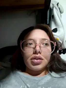 linda-schmidt online show from 12-04-25, 02:10