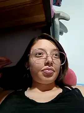 linda-schmidt online show from 06-05-26, 01:32