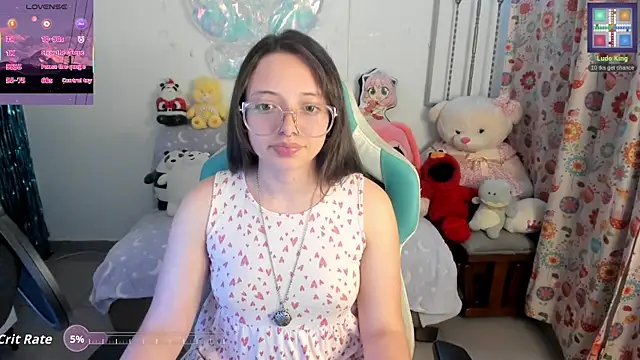 Snapshot of linda-schmidt chatting on 09-16-25, 02:45 linda-schmidt online show from 09-16-25, 02:45