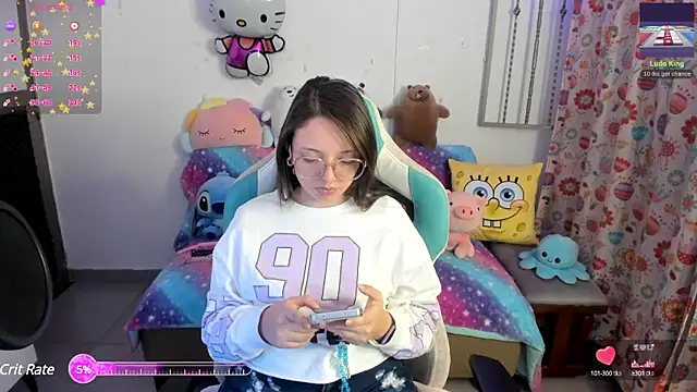 Snapshot of linda-schmidt chatting on 02-02-25, 01:34 linda-schmidt online show from 02-02-25, 01:34