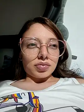 linda-schmidt online show from 06-17-26, 03:50