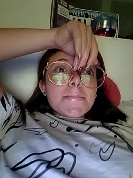 linda-schmidt online show from 11-16-25, 01:43