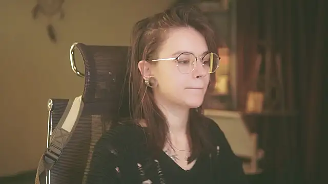 Snapshot of alyssa_sweet chatting on 02-24-26, 04:46 alyssa sweet online show from 02-24-26, 04:46