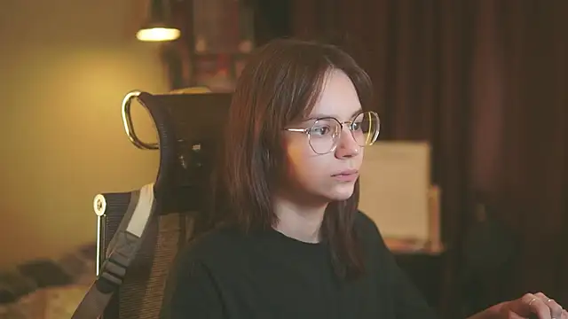 alyssa sweet online show from 11-20-25, 05:19