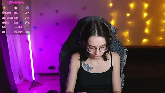 alyssa sweet online show from 02-11-25, 08:15
