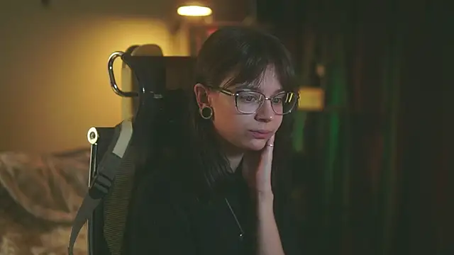 alyssa sweet online show from 10-01-25, 04:28