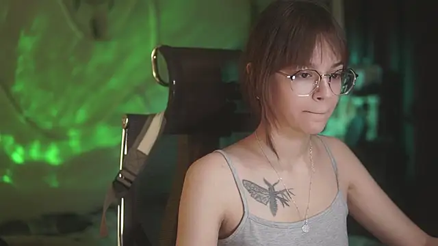 alyssa sweet online show from 03-31-26, 05:20