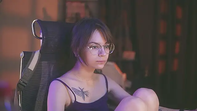 Snapshot of alyssa_sweet chatting on 02-10-26, 05:28 alyssa sweet online show from 02-10-26, 05:28