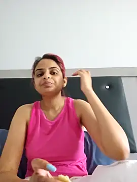 Snapshot of DirtySnowball69 chatting on 12-17-25, 10:53 DirtySnowball69 online show from 12-17-25, 10:53