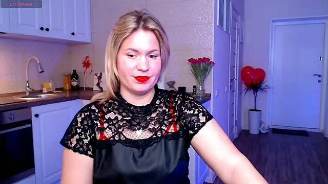 HotTiffani online show from 02-23-25, 12:05