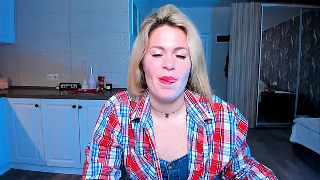 HotTiffani online show from 01-12-26, 10:33