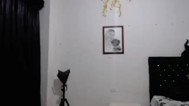 venuz mendoza20 online show from 09-26-25, 02:24