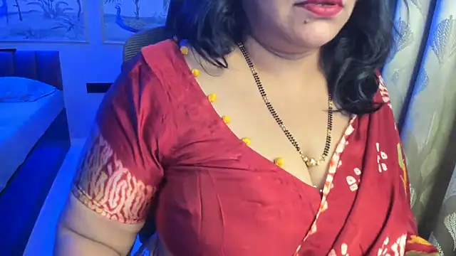 Snapshot of tarivishu23 chatting on 06-08-26, 01:39 tarivishu23 online show from 06-08-26, 01:39