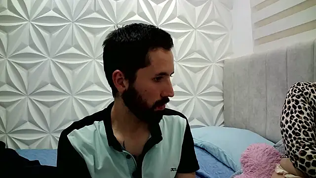 jerryandjessica online show from 12-20-24, 06:29