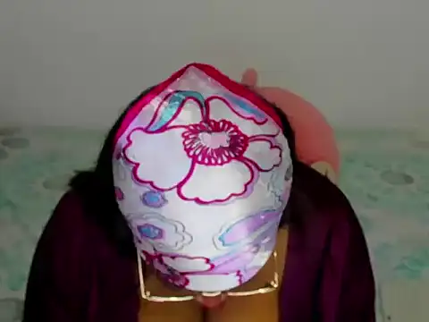 NinaGrey  online show from 02-14-26, 12:22