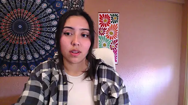 Snapshot of IntimateTales chatting on 02-26-25, 05:00 IntimateTales online show from 02-26-25, 05:00