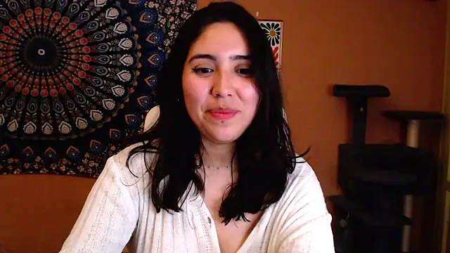 Snapshot of IntimateTales chatting on 03-22-25, 10:37 IntimateTales online show from 03-22-25, 10:37